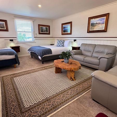 Silwood Apartment Fully Self Contained With Kitchen And Laundry デボンポート エクステリア 写真