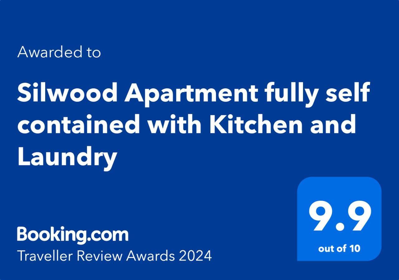 Silwood Apartment Fully Self Contained With Kitchen And Laundry デボンポート エクステリア 写真